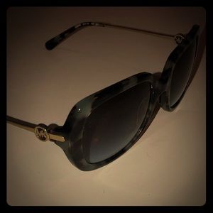 Michael Kors tortoise shell sunnies
